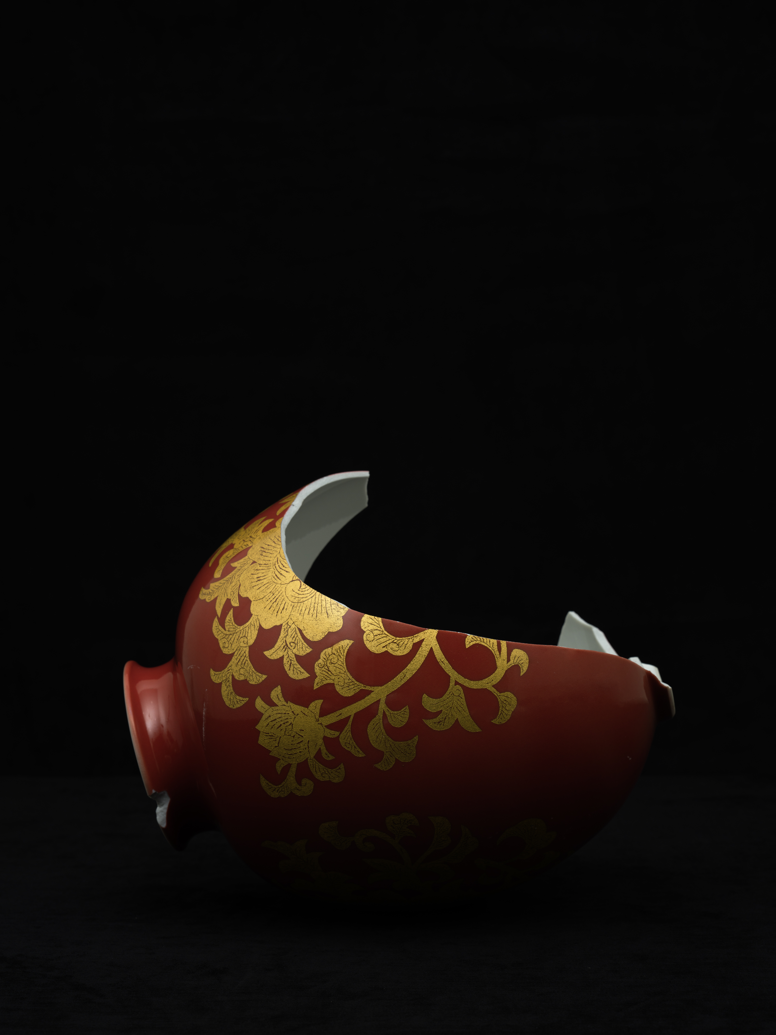 能登半島地震復興支援 蓮井幹生＋錦山窯コラボ展 「朽ちゆく果てにも美